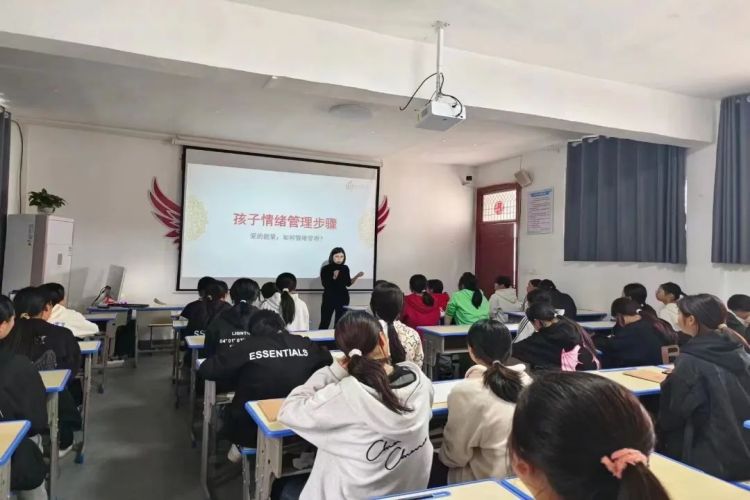 江西青少年素质教育培训
